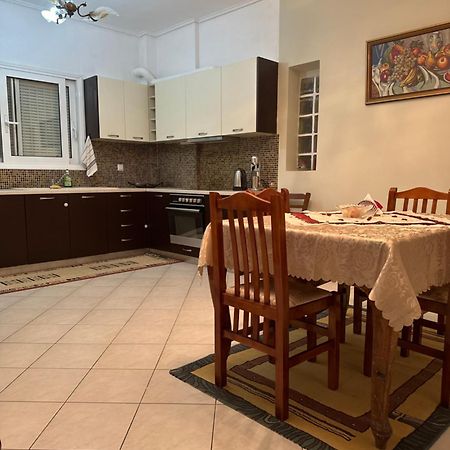 Kiato Downtown Apartman Kültér fotó