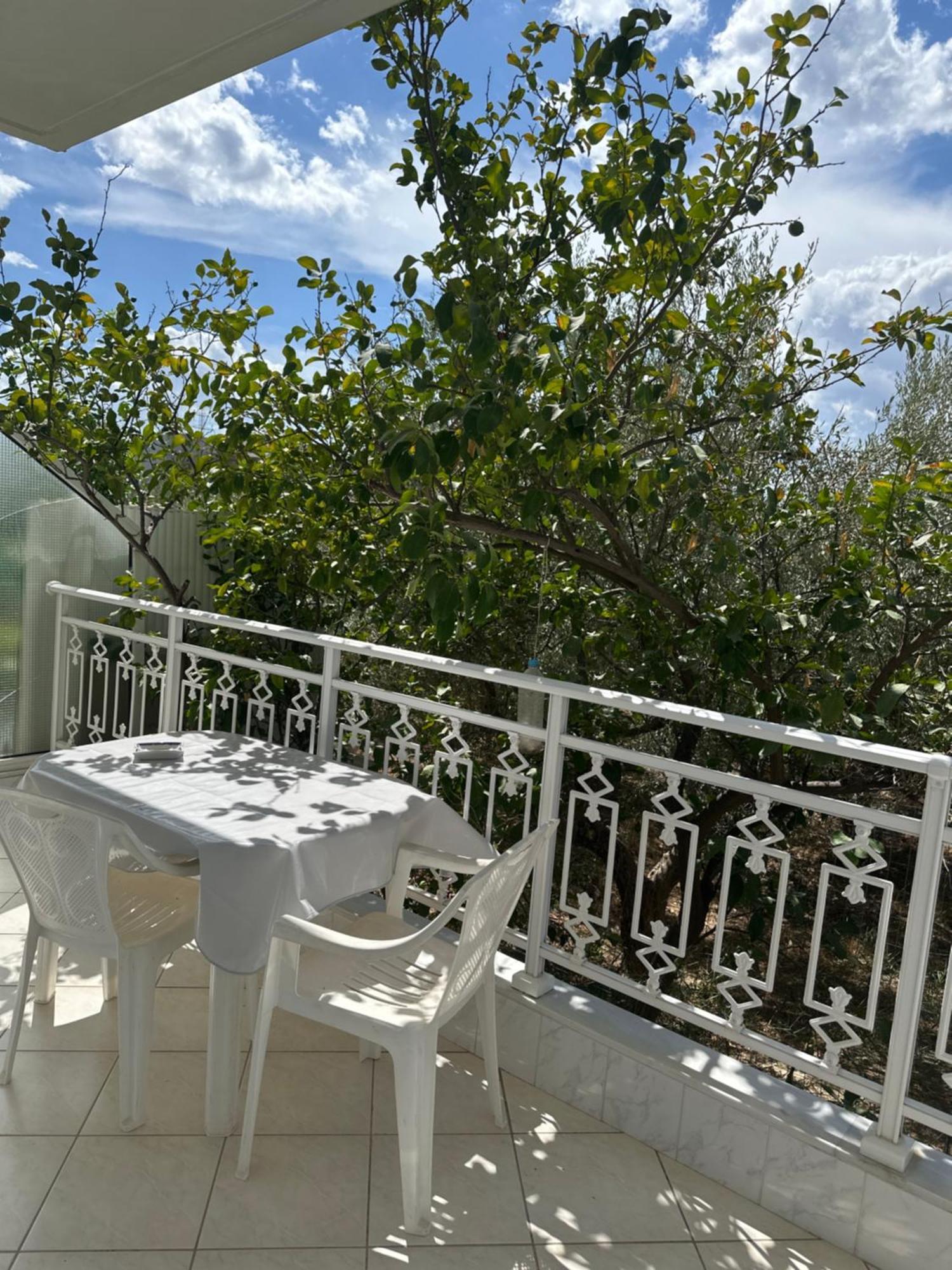 Kiato Downtown Apartman Kültér fotó